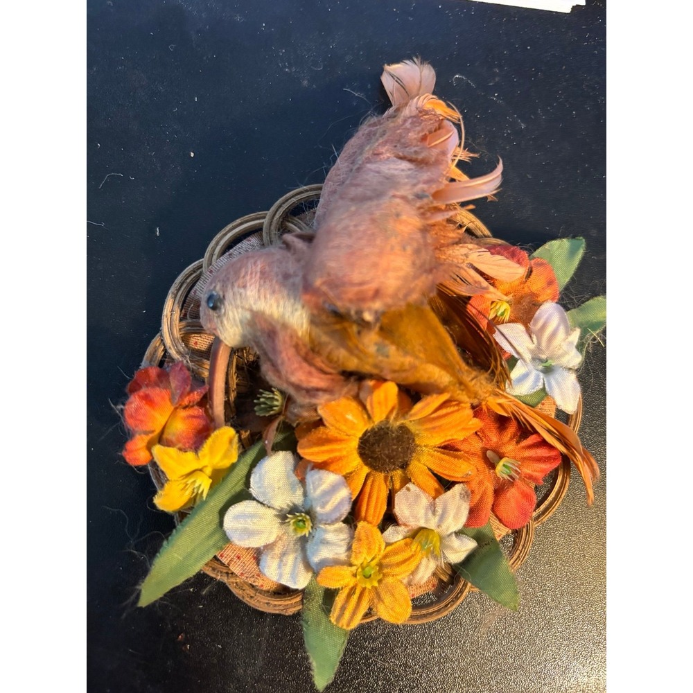 Vintage Faux Bird in Dried Floral Woodland Small Arrangement Magnet